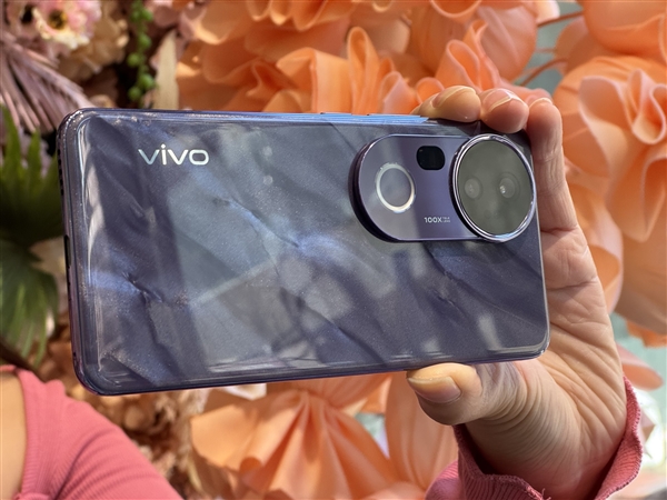 vivo S20 Pro上手：人像摄影一骑绝尘 3000档位不二之选